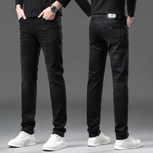 ブランドジーンズ側面デザイン